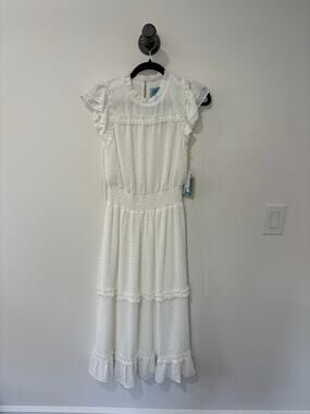 NWT CeCe Swiss Dot Ruffle Trim Flutter Sleeve Dress Size S